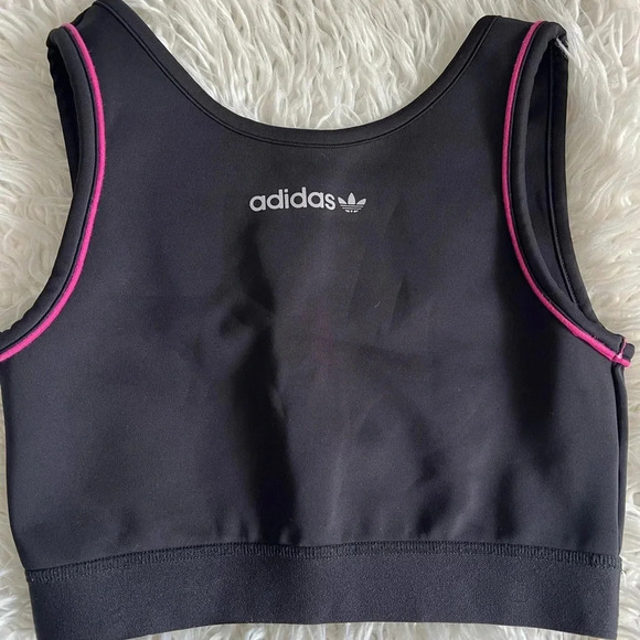 Adidas Low Back Crop Top Size Medium - Picture 7 of 9